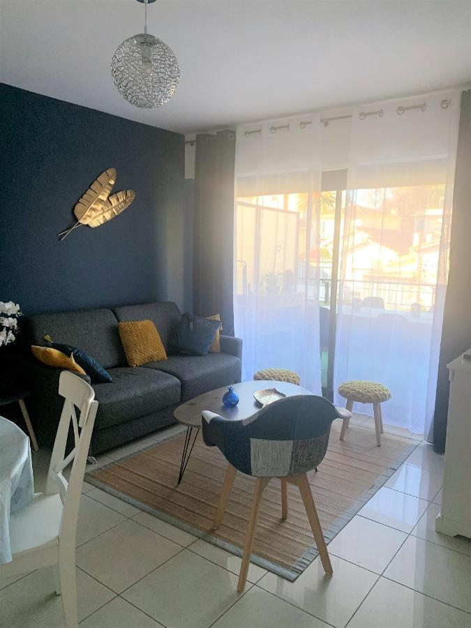 T2 Proche De La Gare, A 10 Minutes A Pieds De La Croisette, Piscine & Parking Dans Residence De Haut Standing كان المظهر الخارجي الصورة