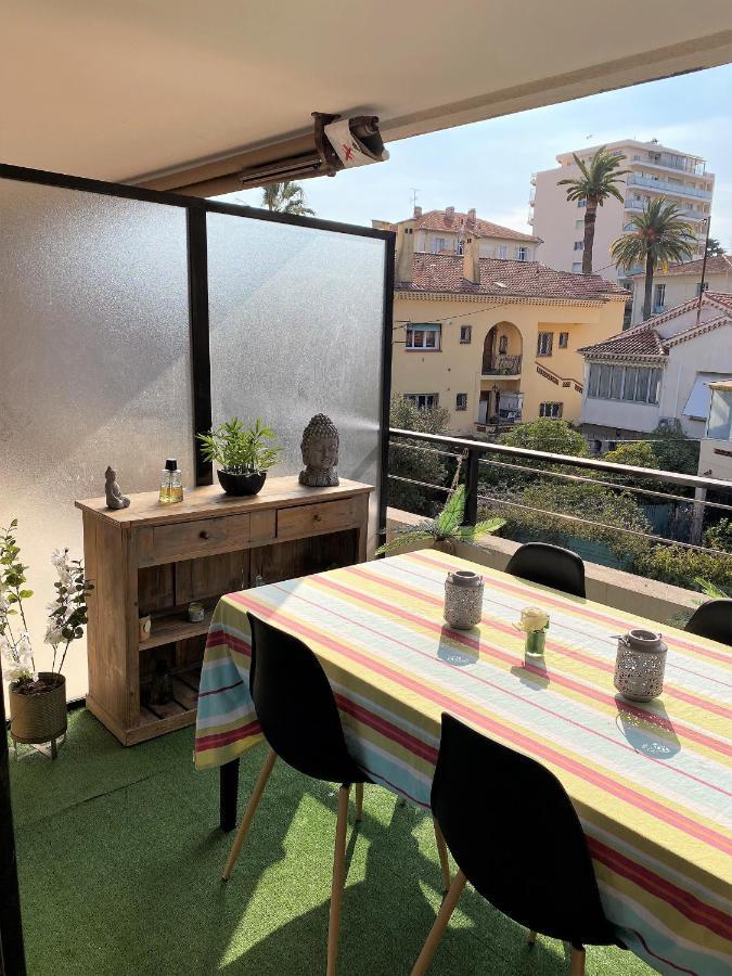 T2 Proche De La Gare, A 10 Minutes A Pieds De La Croisette, Piscine & Parking Dans Residence De Haut Standing كان المظهر الخارجي الصورة