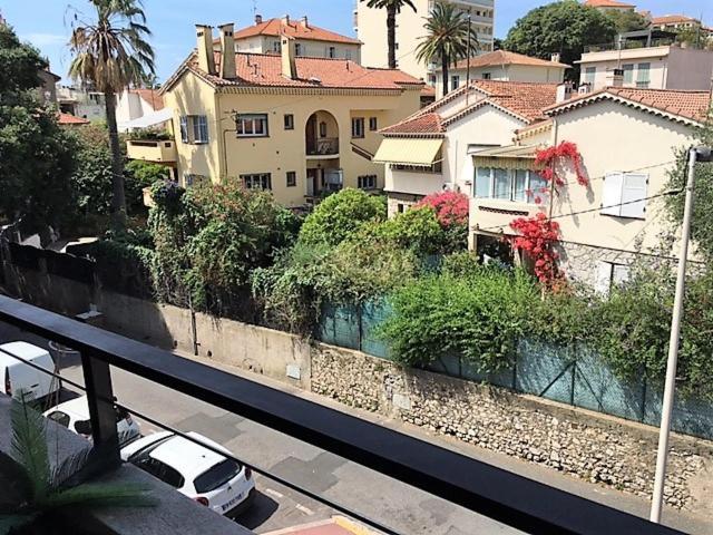 T2 Proche De La Gare, A 10 Minutes A Pieds De La Croisette, Piscine & Parking Dans Residence De Haut Standing كان المظهر الخارجي الصورة